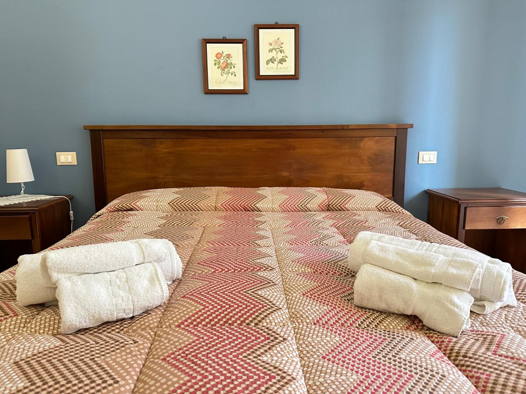 Historic B&B Apartments Home Chiaramonte Gulfi Exterior foto